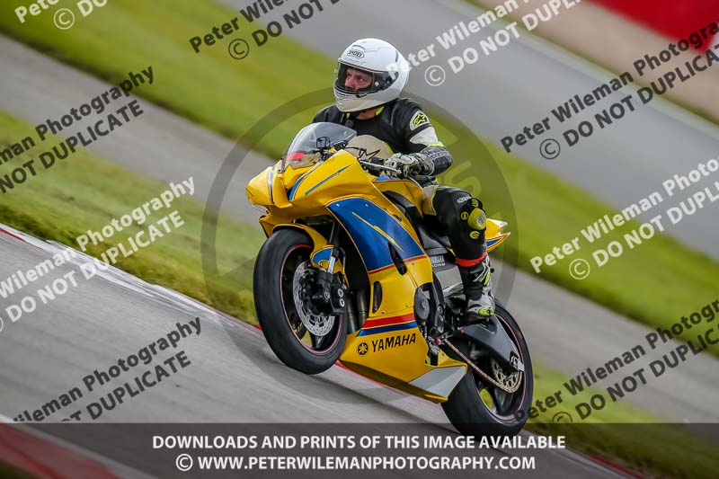 PJ Motorsport Photography;donington no limits trackday;donington park photographs;donington trackday photographs;no limits trackdays;peter wileman photography;trackday digital images;trackday photos